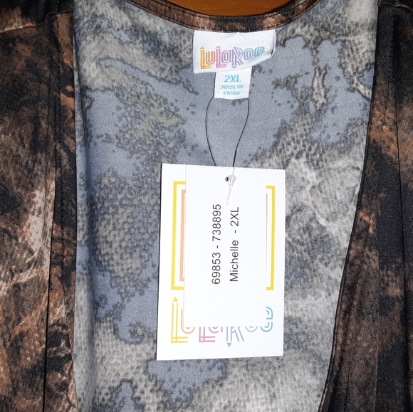 Lularoe Michele 2xl Wrap Dress. Brown and Gold mingled design. - Picture 10 of 10